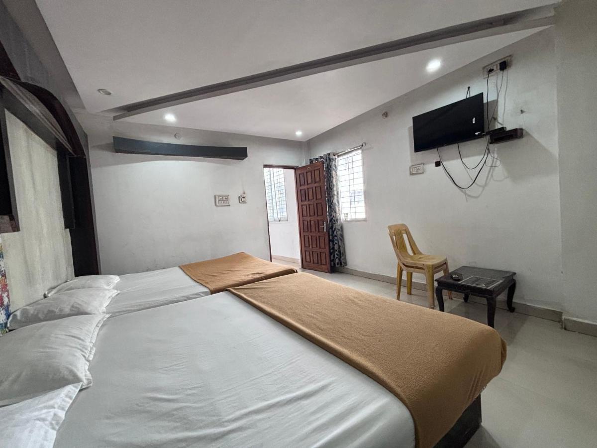 Hotel Raj Empire Mysore Exterior foto